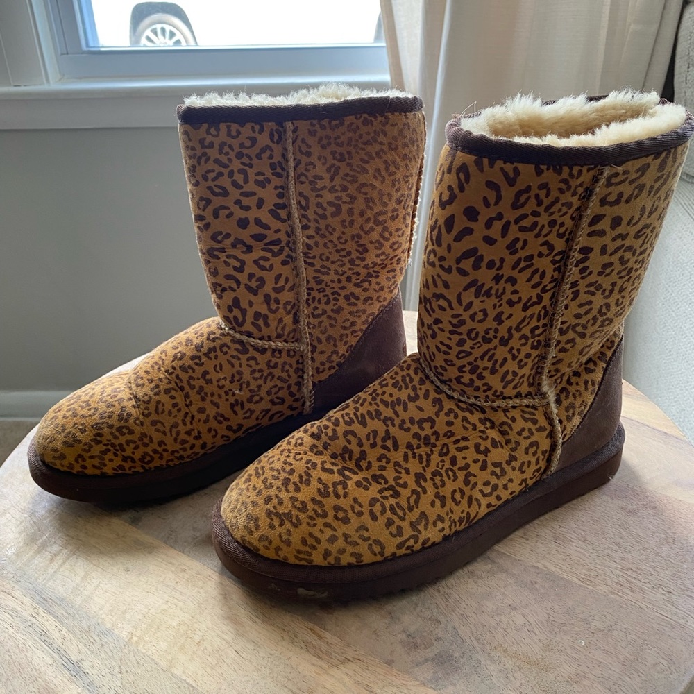 Leopard ugg boots